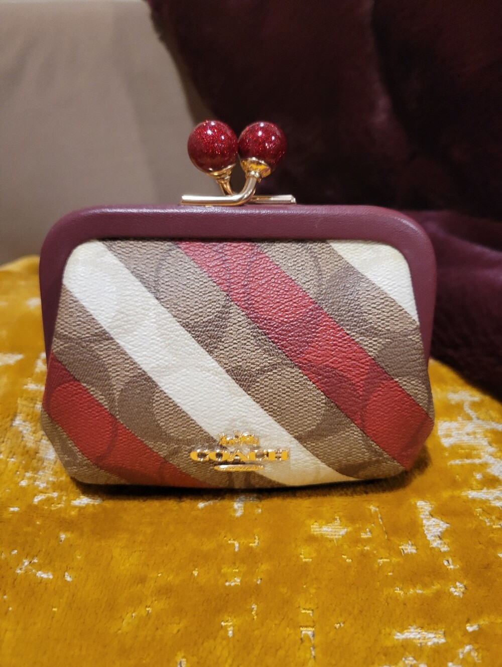 Coach Diagonal Stripe Crossbody and Coin Purse Set in Red/Brown - Picture 5 of 8